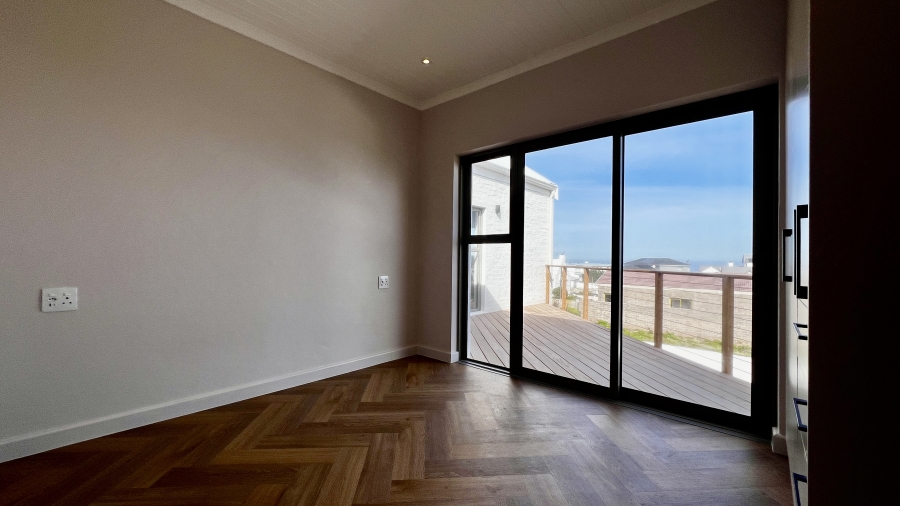 3 Bedroom Property for Sale in Yzerfontein Western Cape